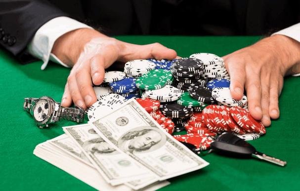 Sistem transparansi program VIP QQJoker dengan informasi level, poin, dan keuntungan yang jelas